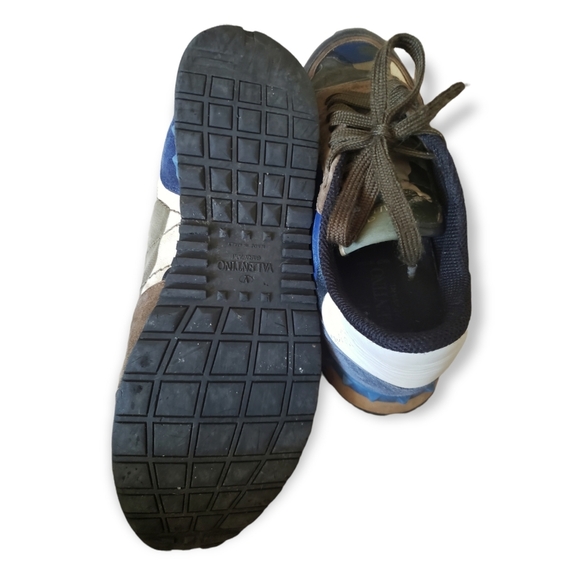 Valentino Garavani Camo Sneakers  size 8.5 men's - Picture 2 of 6